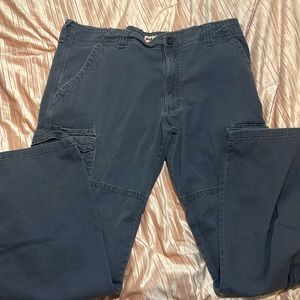 Baggy gray, wrangler cargos, relaxed fit,